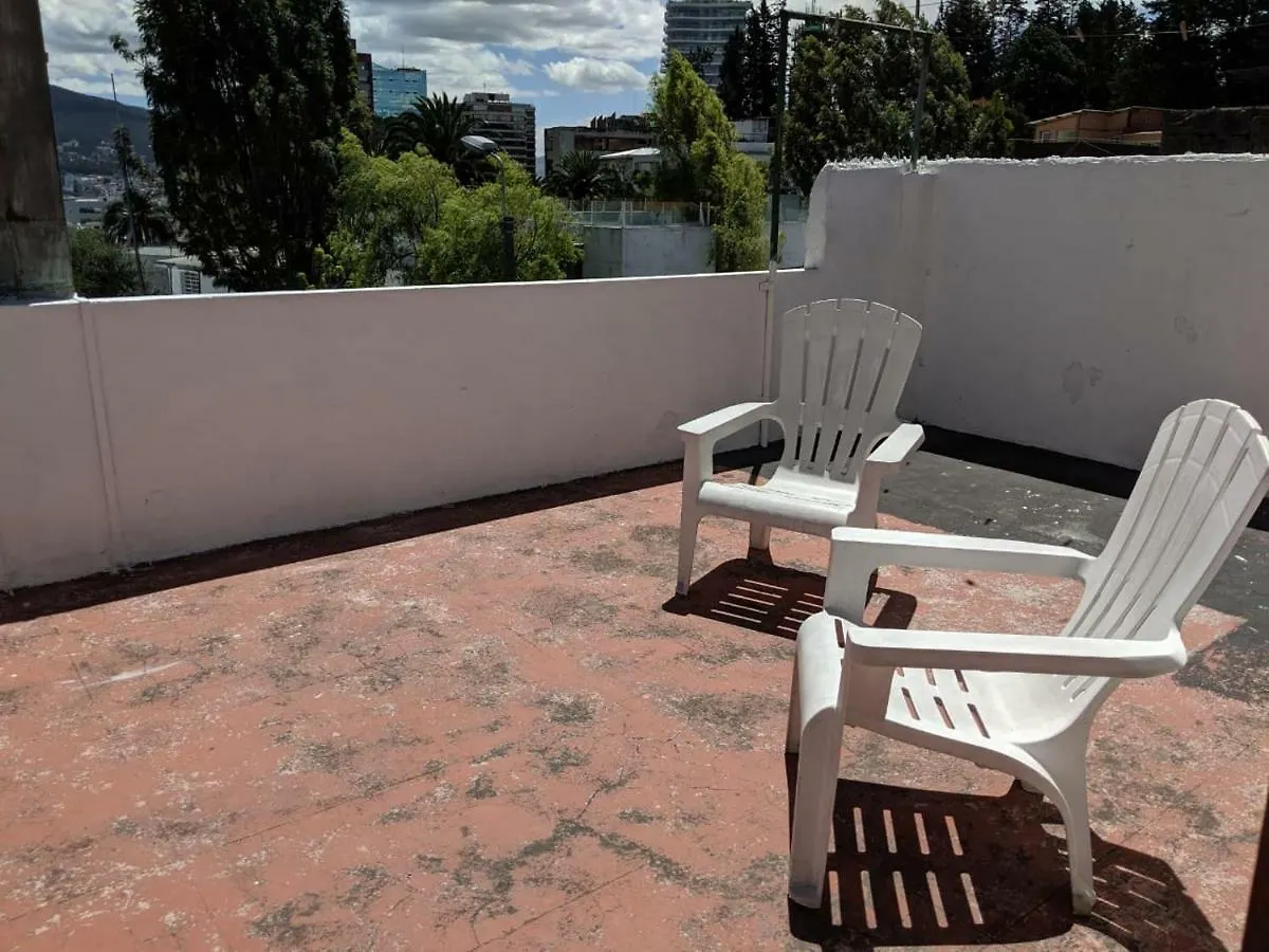 Play House Otel Quito 2*,  Ekvador