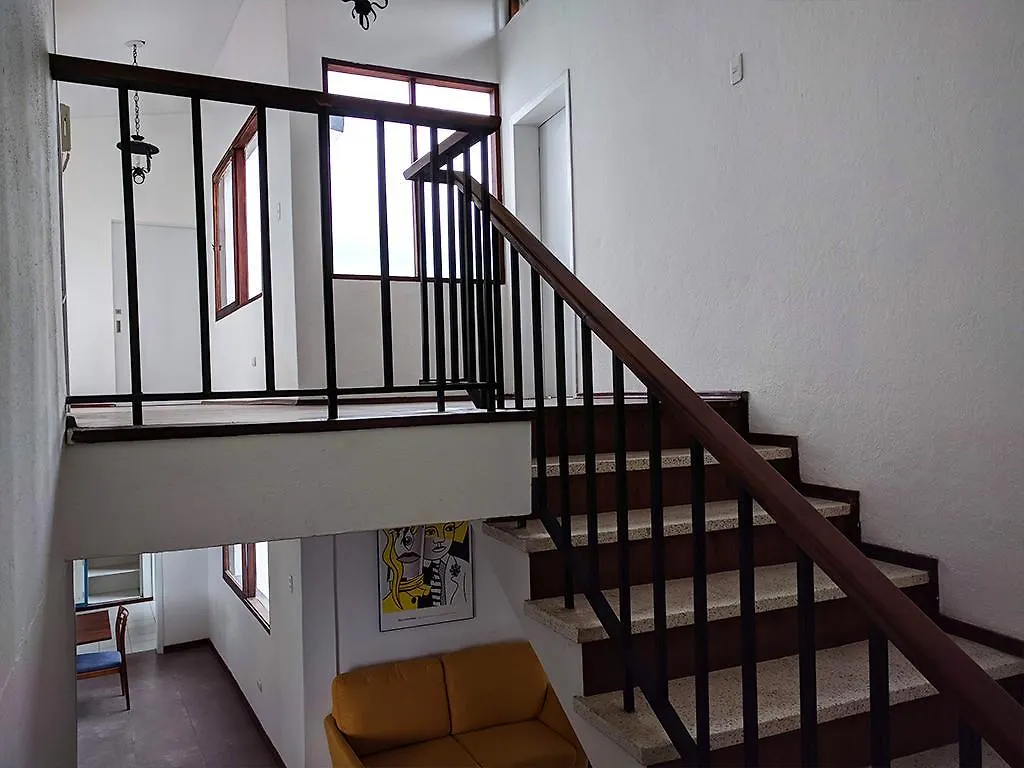 Hotel Play House Quito 2*,
